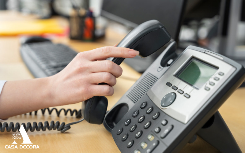 contact 1